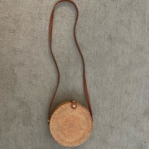 Crossbody purse